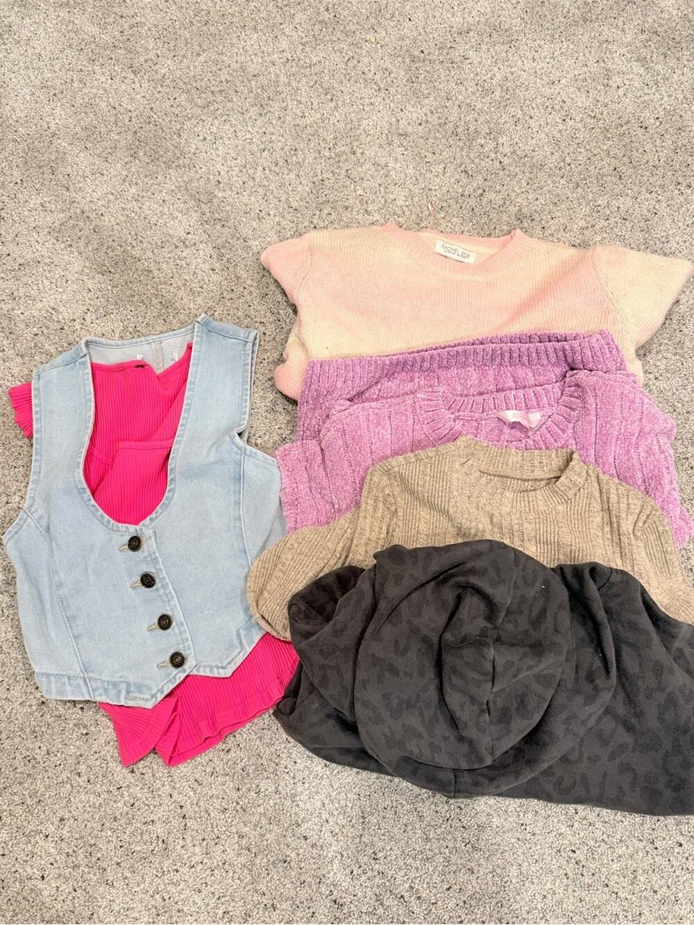 Fall Bundle lot vest & sweaters girls 7-9 small to oversized medium knit sweater